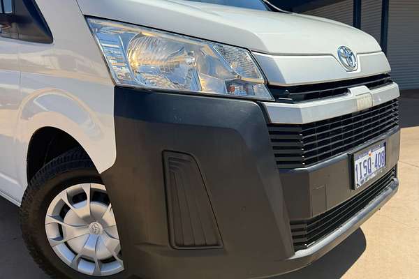 2020 Toyota Hiace Commuter GDH322R ELWB