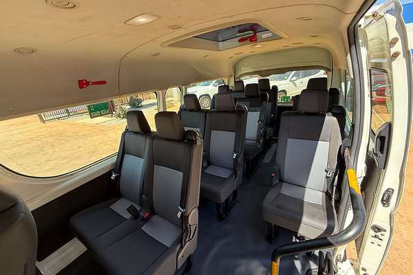 2020 Toyota Hiace Commuter GDH322R ELWB