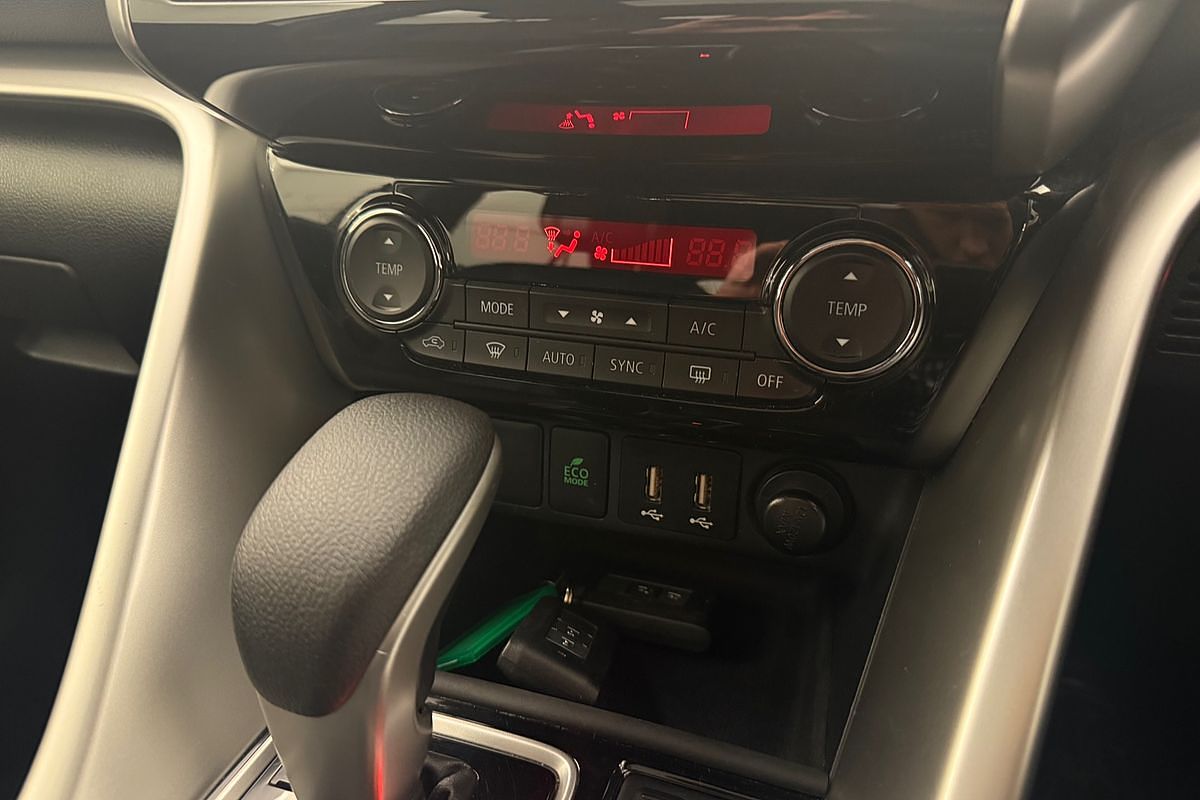 2021 Mitsubishi Eclipse Cross Exceed YB