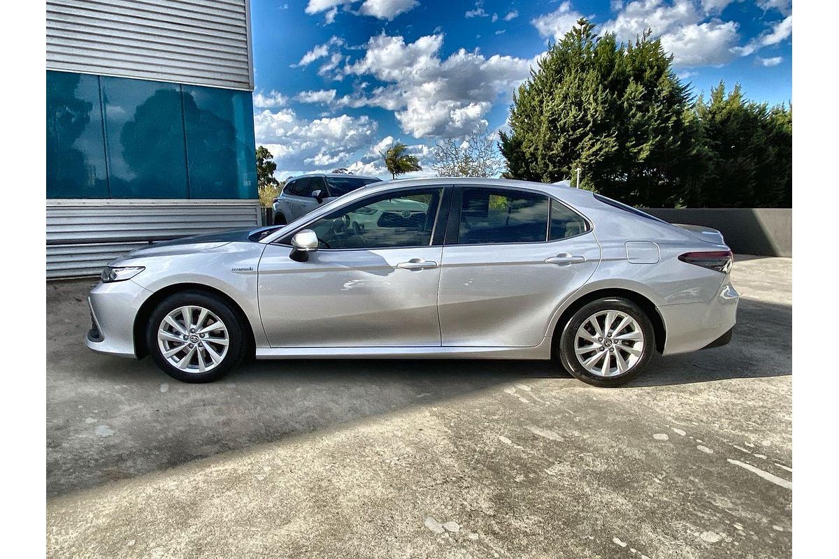2022 Toyota Camry Ascent AXVH70R