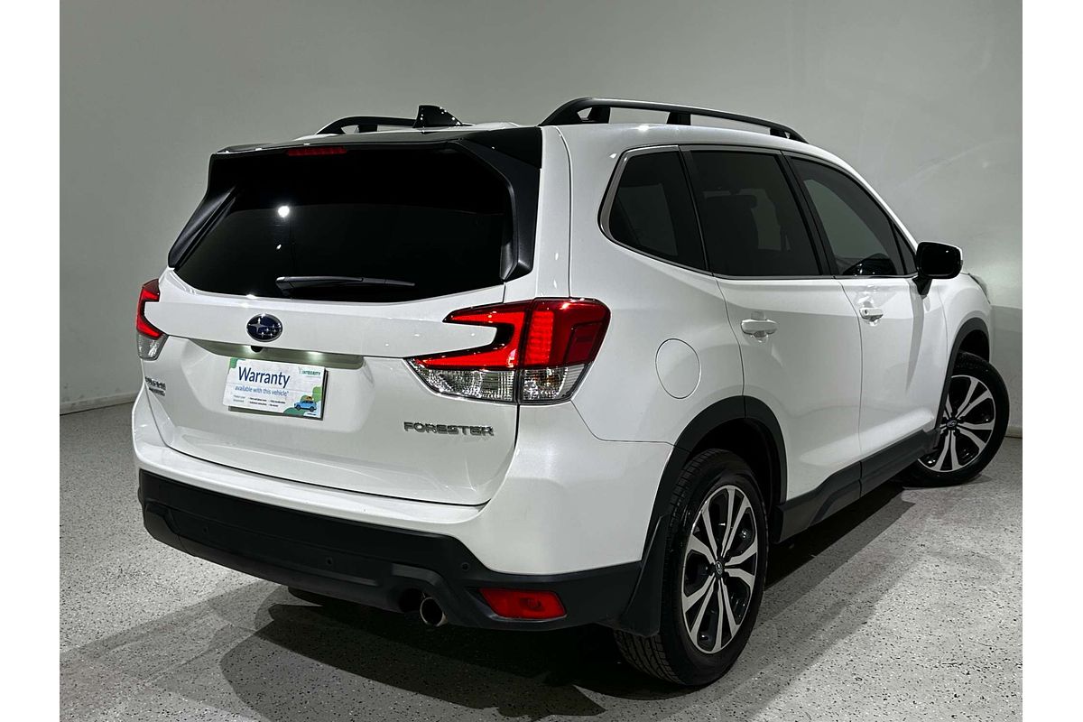 2024 Subaru Forester 2.5i Premium S5