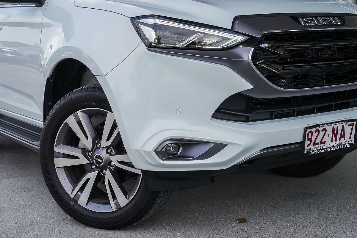 2024 Isuzu MU-X LS-T