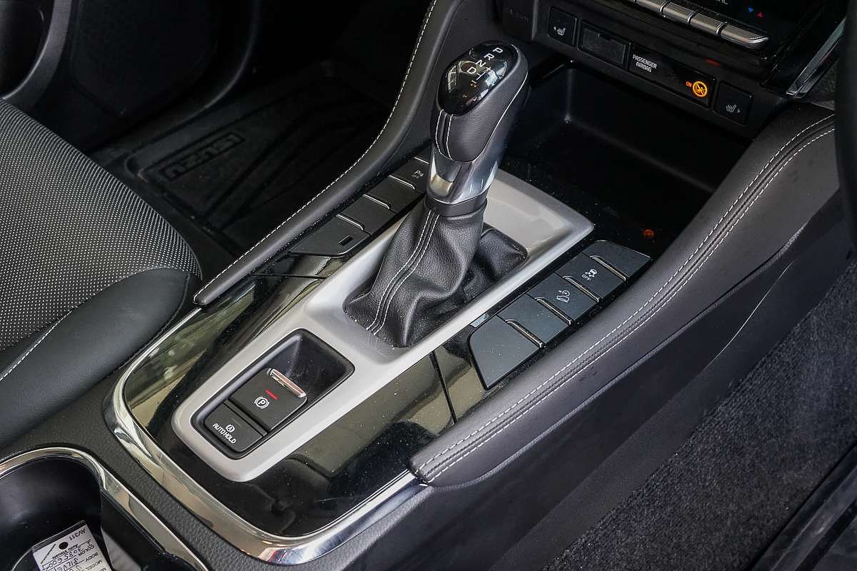 2024 Isuzu MU-X LS-T