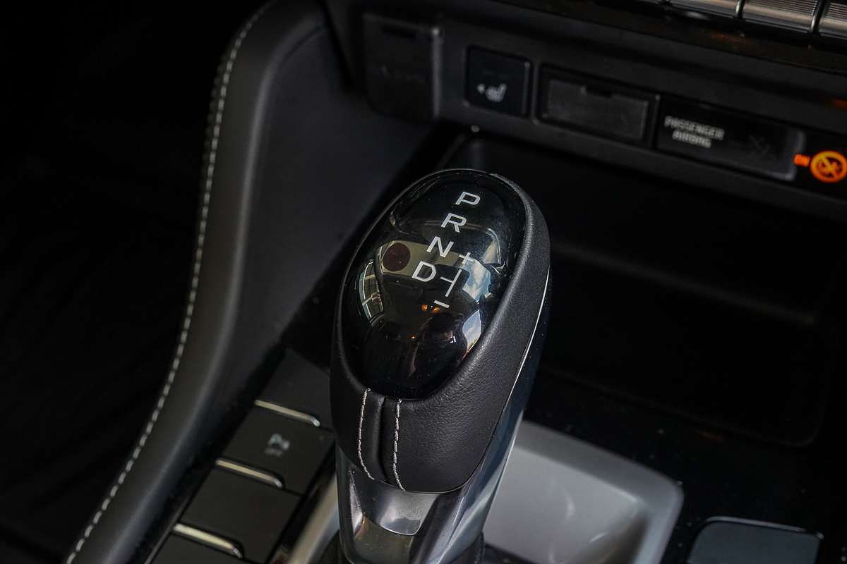 2024 Isuzu MU-X LS-T