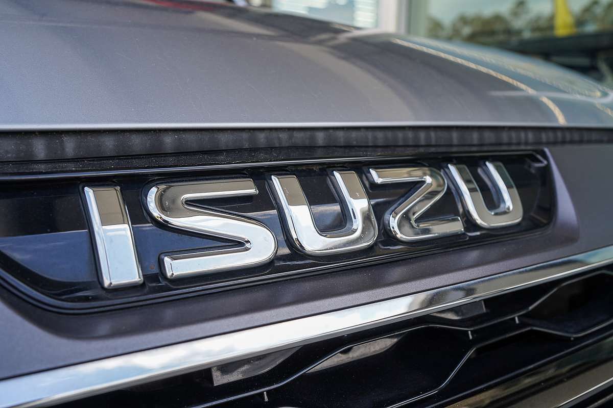 2024 Isuzu MU-X LS-T