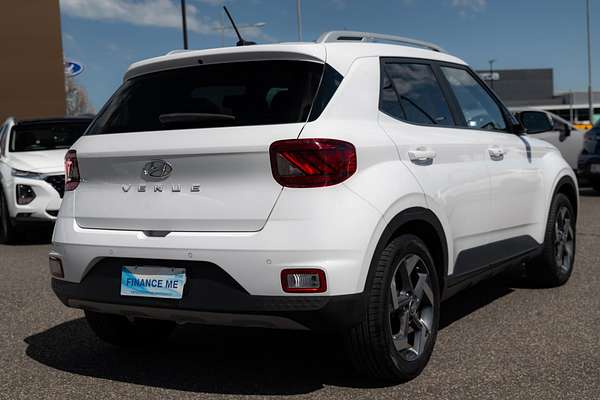 2023 Hyundai Venue Elite QX.V5