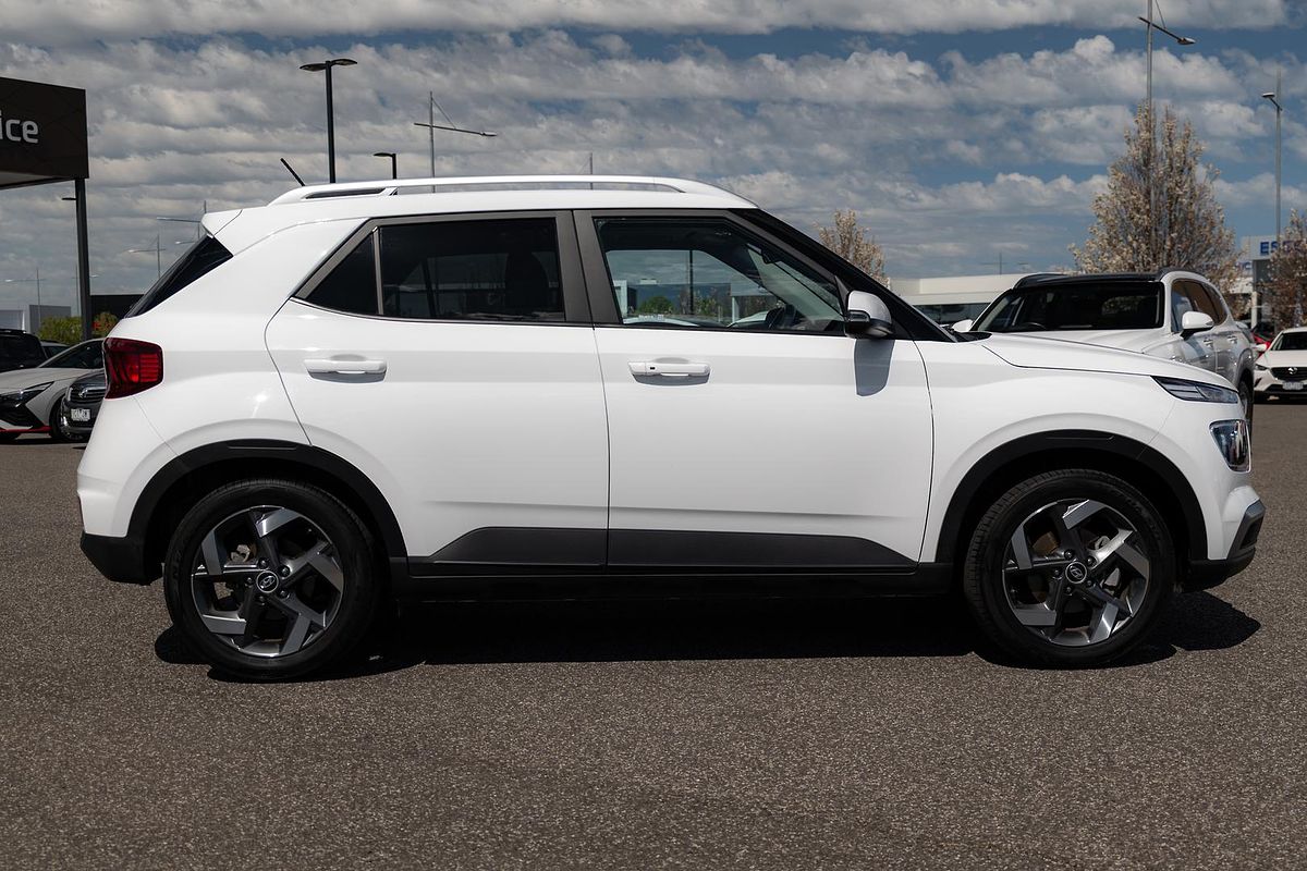 2023 Hyundai Venue Elite QX.V5