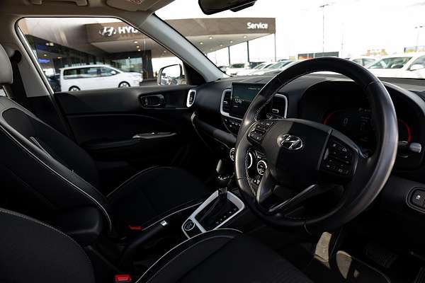 2023 Hyundai Venue Elite QX.V5