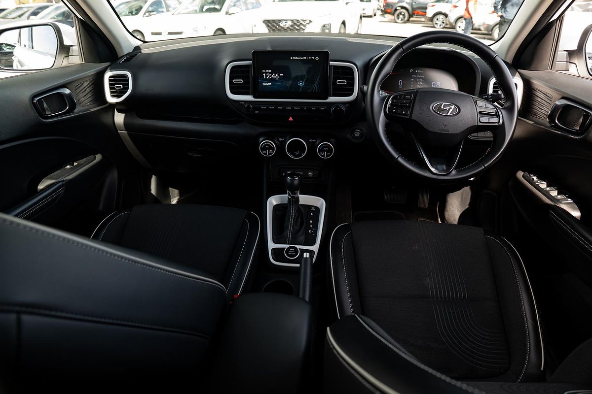 2023 Hyundai Venue Elite QX.V5