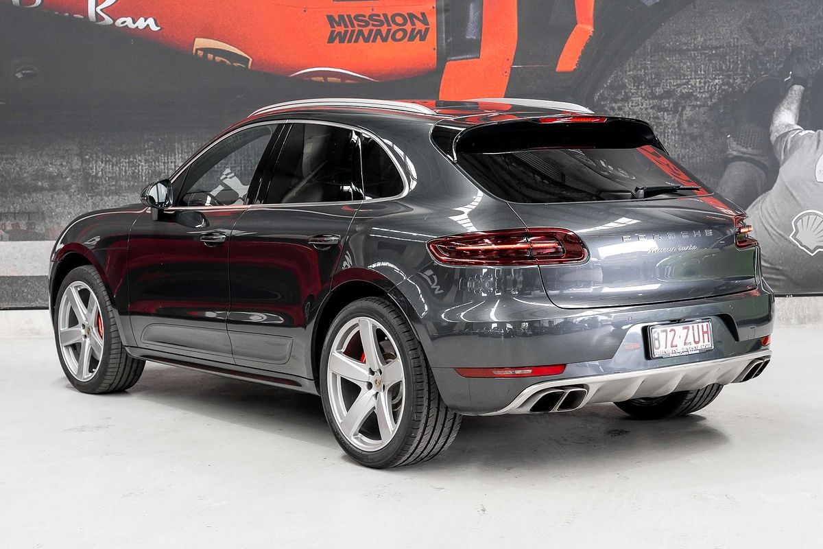 2016 Porsche Macan Turbo 95B