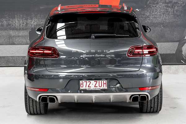 2016 Porsche Macan Turbo 95B