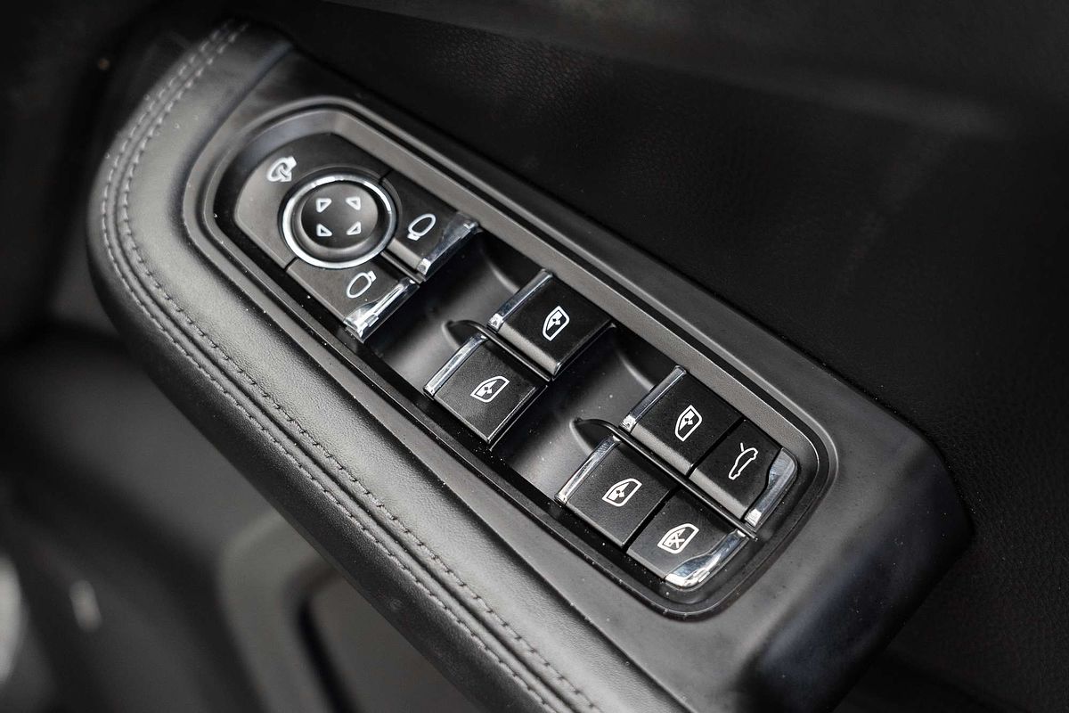 2016 Porsche Macan Turbo 95B
