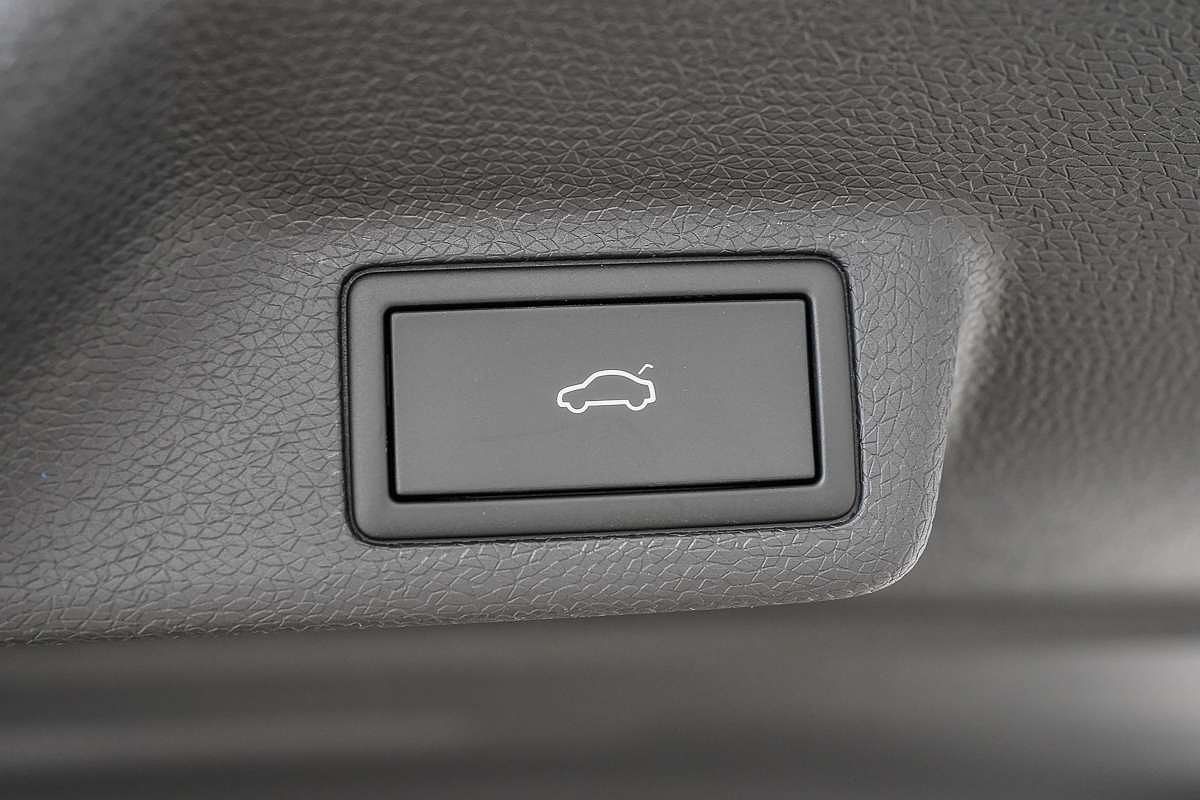 2025 Volkswagen ID. Buzz Pro BEV560 EB SWB