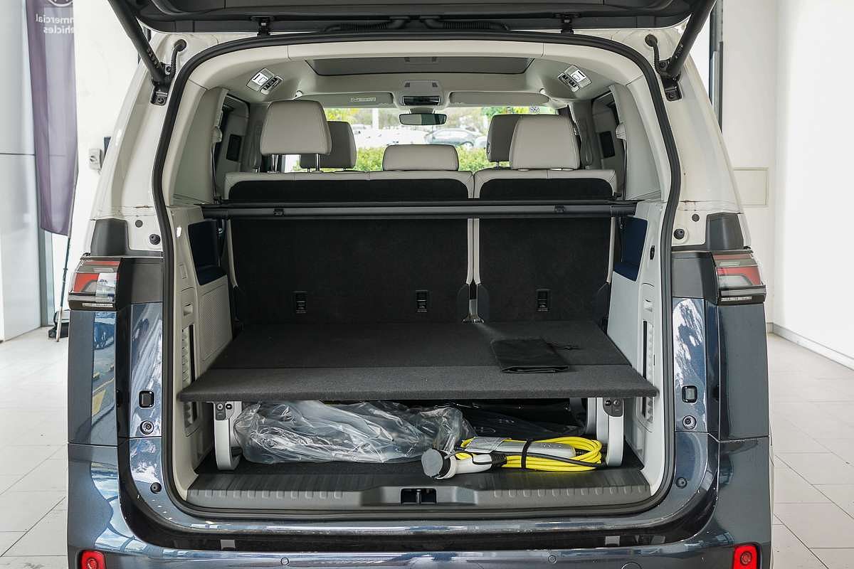 2025 Volkswagen ID. Buzz Pro BEV560 EB SWB