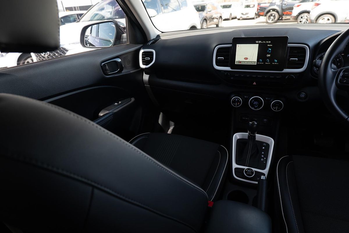 2021 Hyundai Venue Elite QX.V3