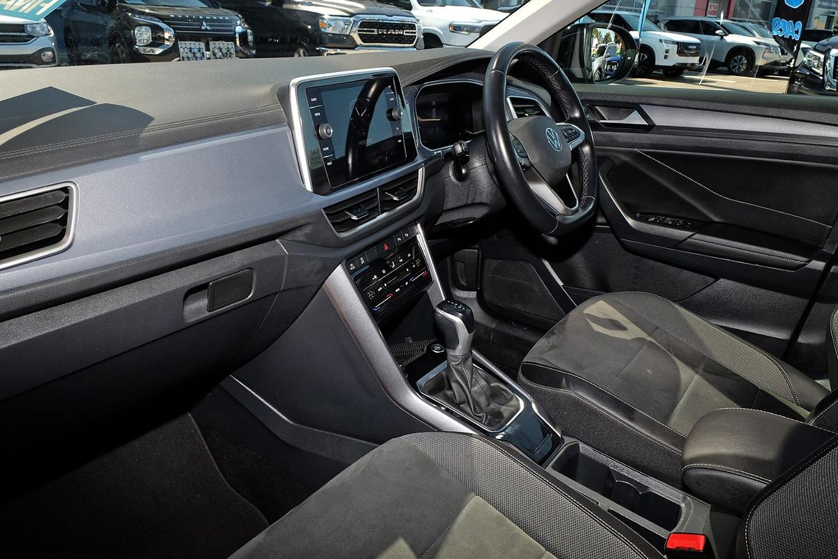 2022 Volkswagen T-Roc 110TSI Style D11