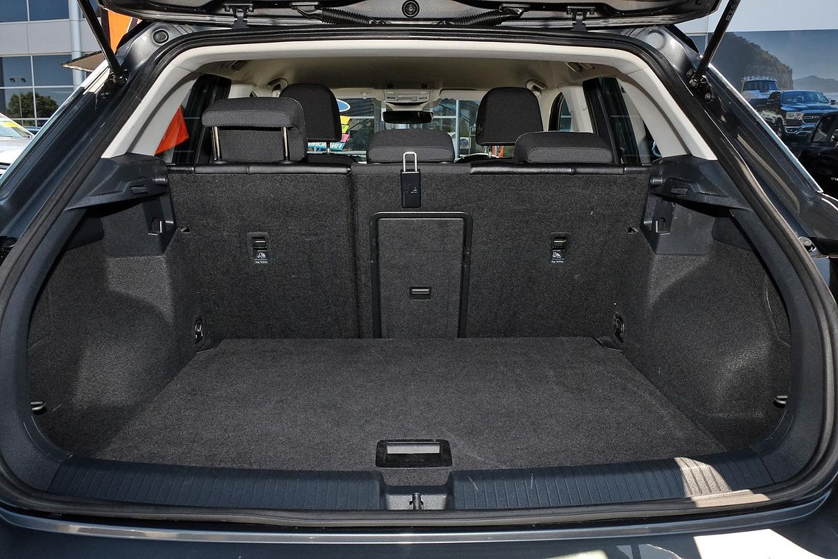 2022 Volkswagen T-Roc 110TSI Style D11