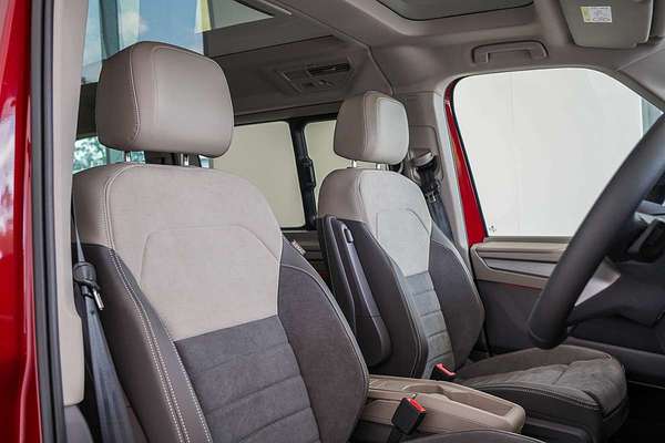 2025 Volkswagen Multivan TDI360 Life T7 SWB