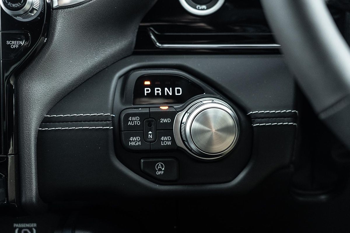 2025 RAM 1500 Laramie Sport Hurricane SO RamBox DT 4X4 SWB