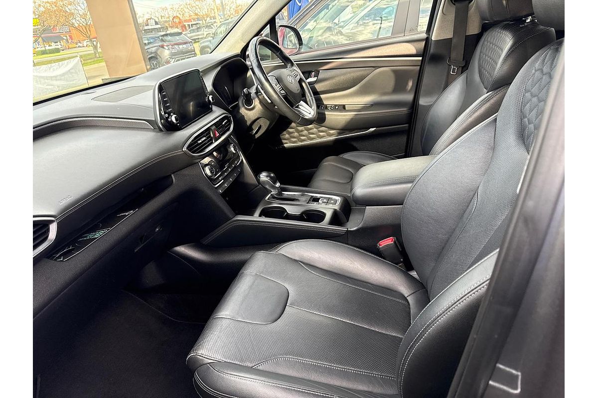 2020 Hyundai Santa Fe Highlander TM.2