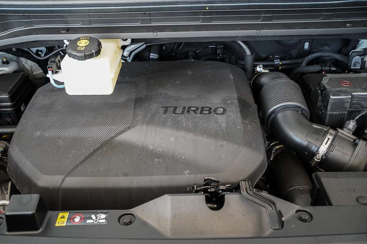 2025 Hyundai STARIA LOAD US4.V3