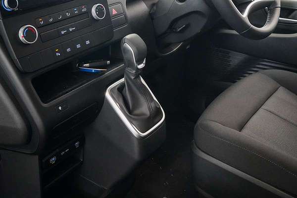 2025 Hyundai STARIA LOAD US4.V3
