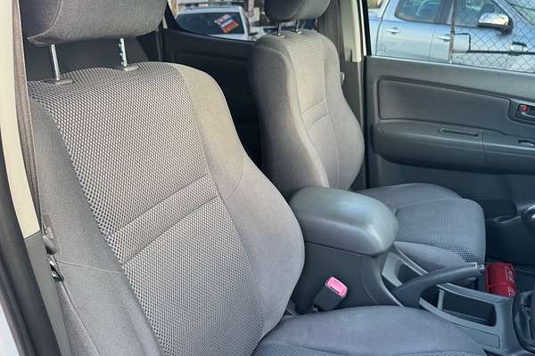 2012 Toyota Hilux SR KUN26R 4X4