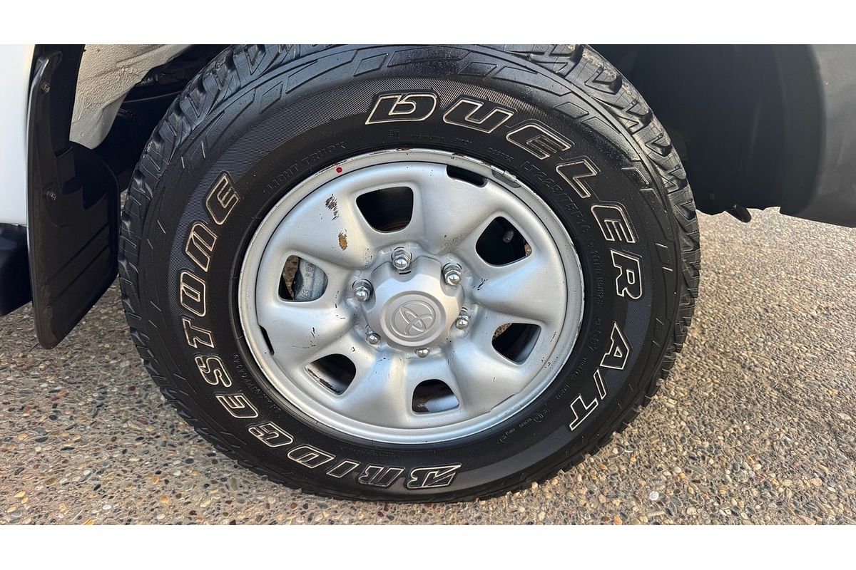 2012 Toyota Hilux SR KUN26R 4X4