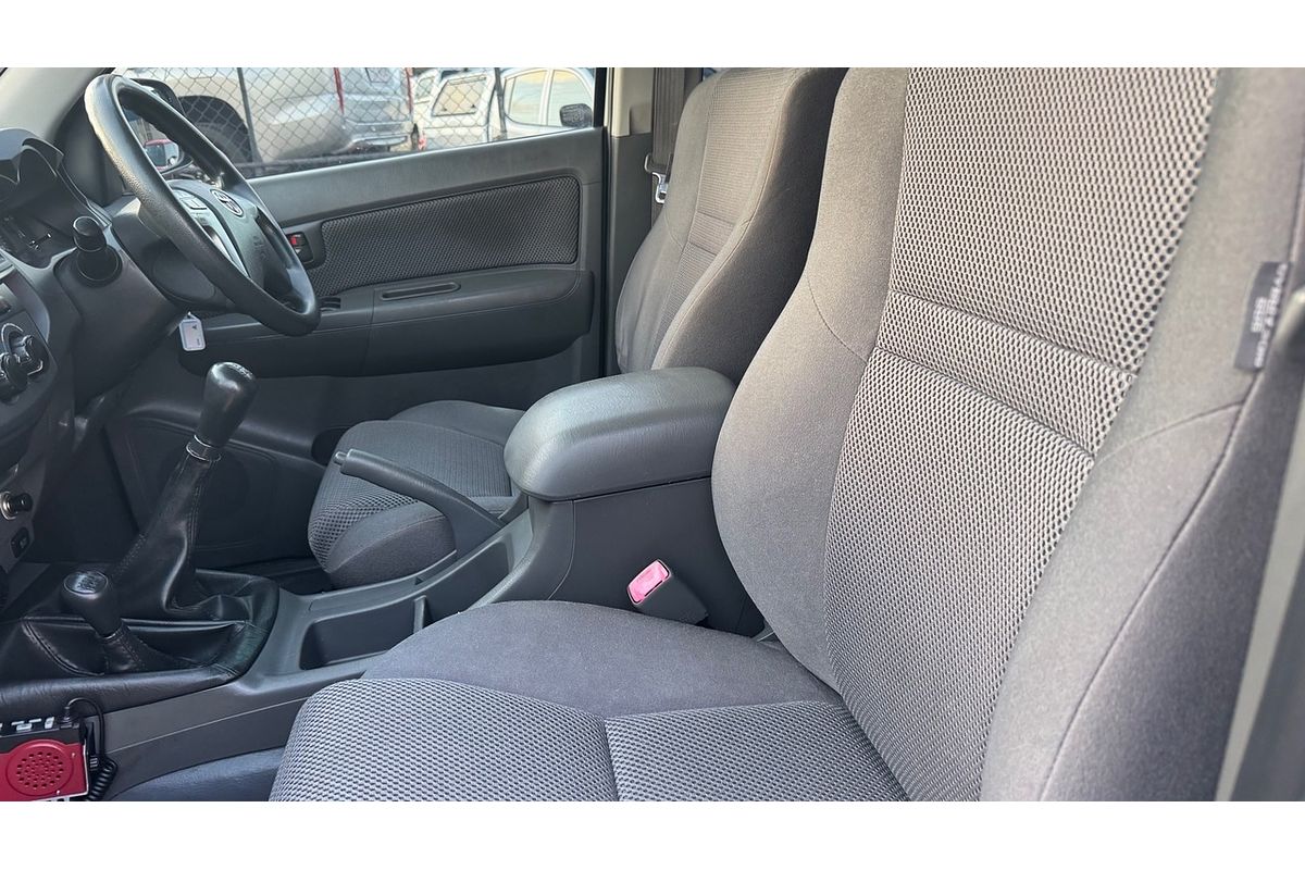2012 Toyota Hilux SR KUN26R 4X4
