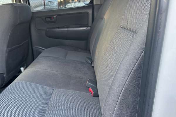2012 Toyota Hilux SR KUN26R 4X4