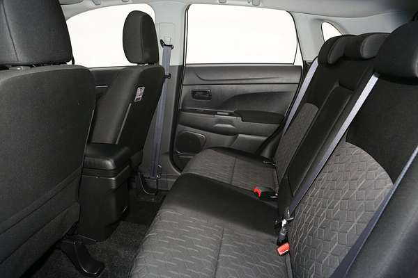 2023 Mitsubishi ASX ES XD