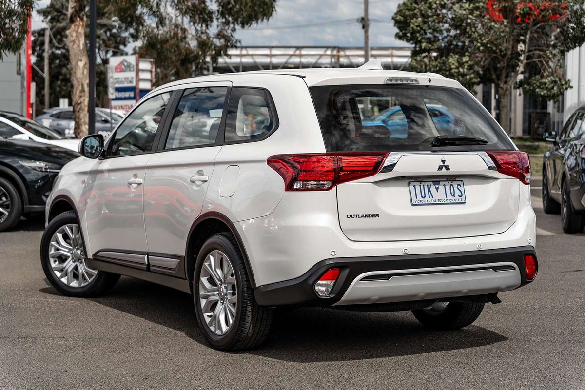 2021 Mitsubishi Outlander ES ZL