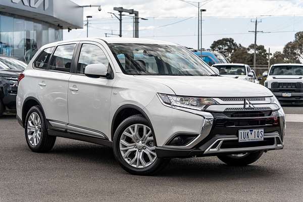 2021 Mitsubishi Outlander ES ZL