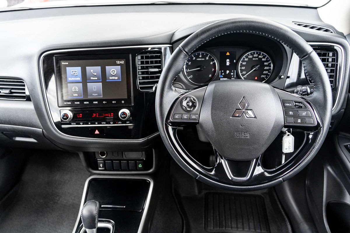 2021 Mitsubishi Outlander ES ZL