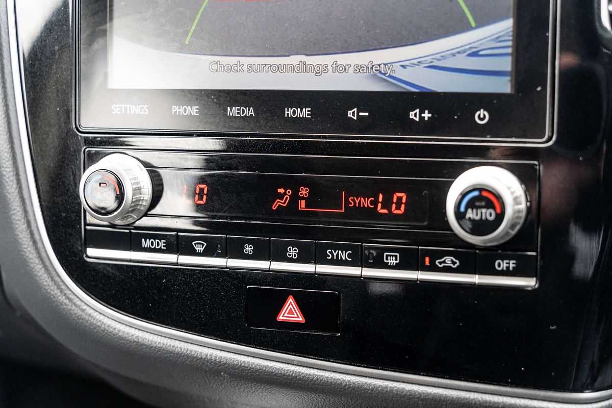 2021 Mitsubishi Outlander ES ZL