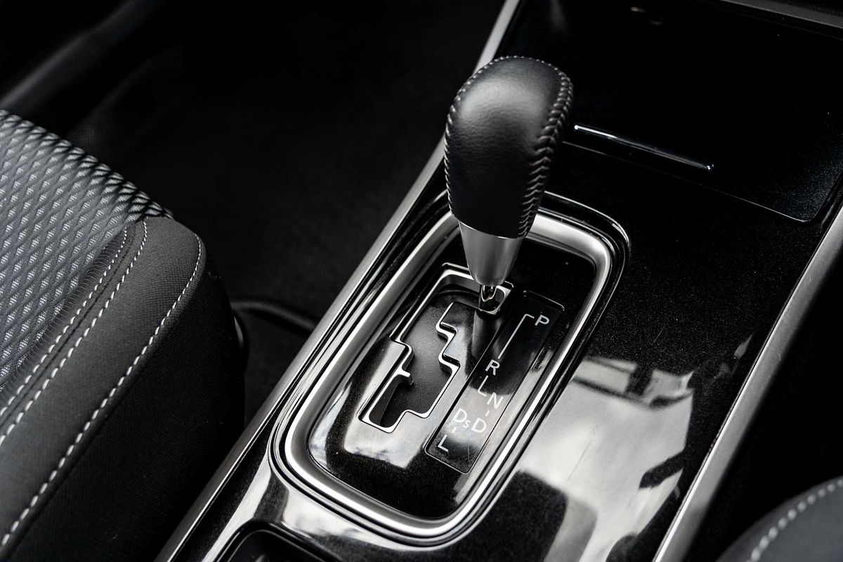 2021 Mitsubishi Outlander ES ZL