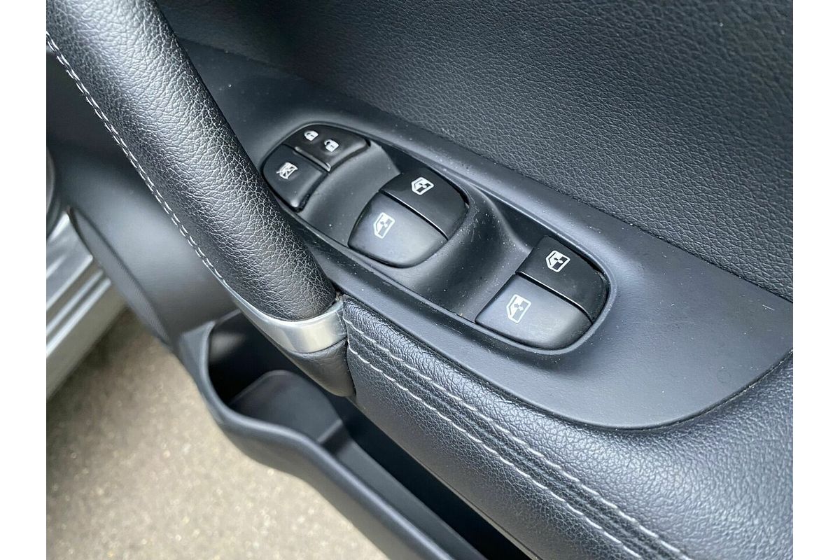 2018 Nissan QASHQAI ST-L J11 Series 2