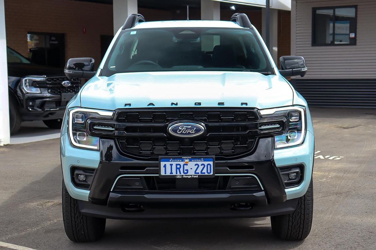 2025 Ford Ranger PHEV Stormtrak 4X4 2.3L