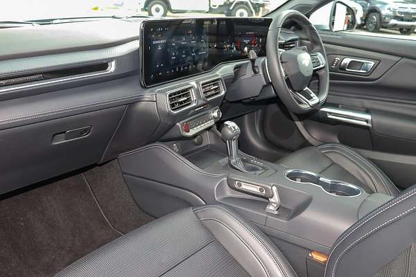 2025 Ford Mustang