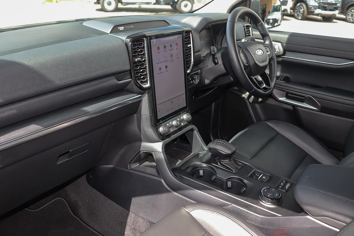 2025 Ford Everest Trend 2.0L