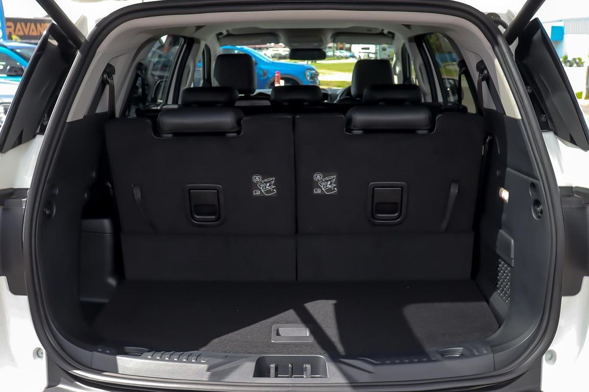 2025 Ford Everest Trend 2.0L