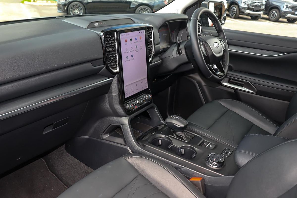 2025 Ford Everest Trend 2.0L