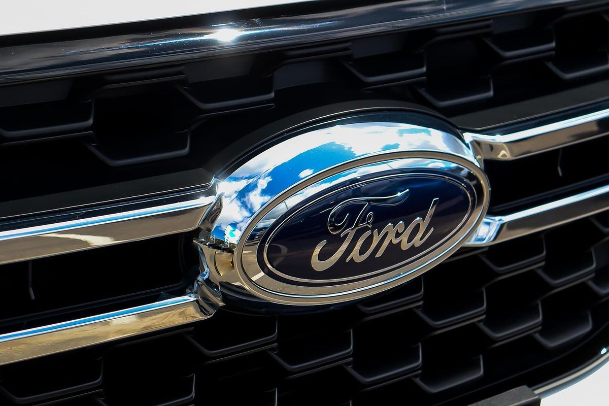 2025 Ford Everest Trend 2.0L