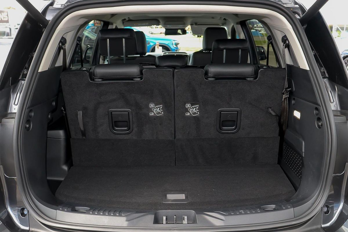 2025 Ford Everest Trend 2.0L
