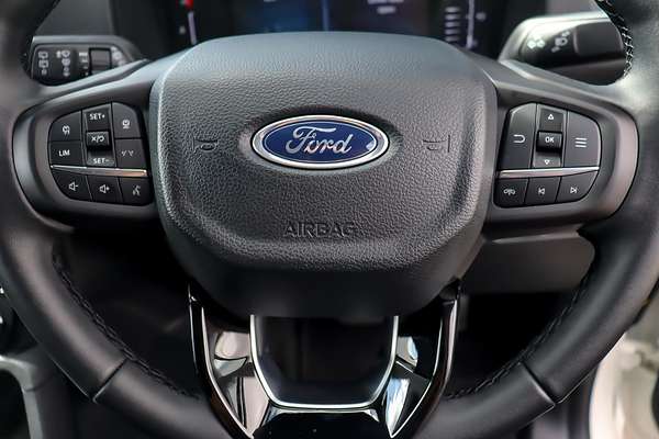 2025 Ford Everest Trend 2.0L