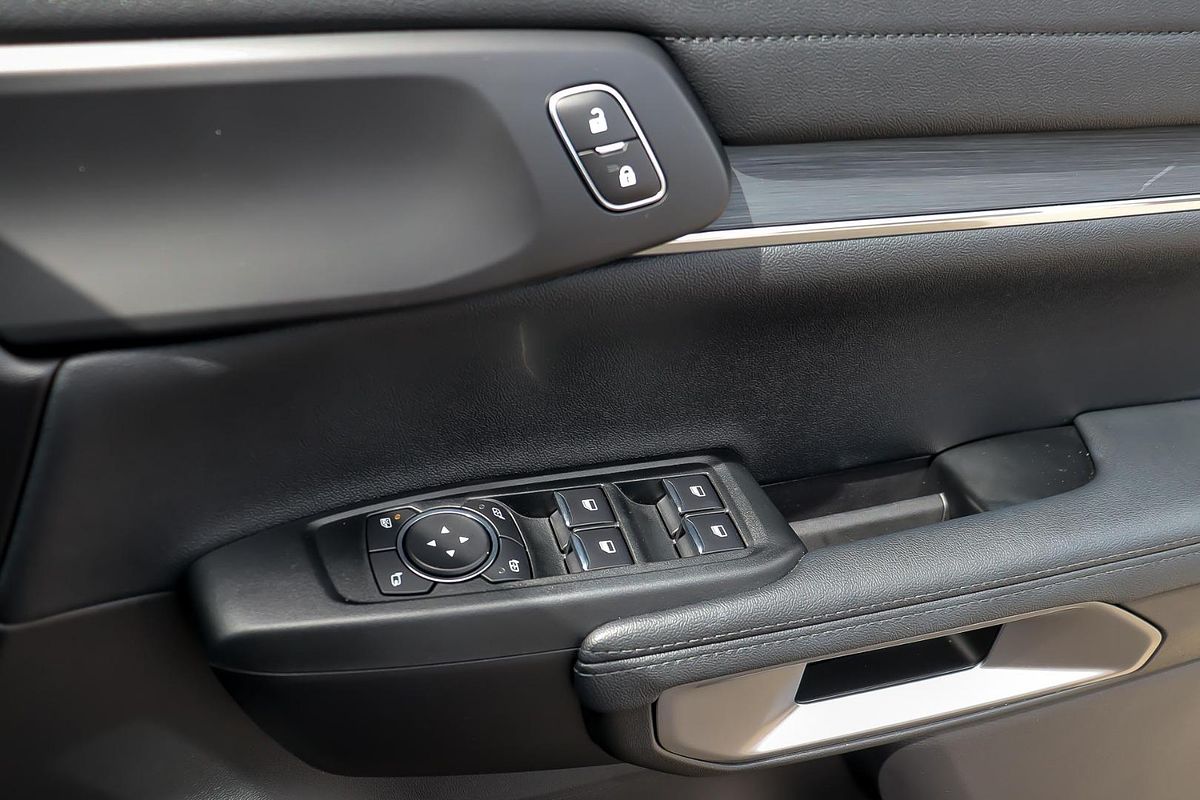 2025 Ford Everest Trend 2.0L