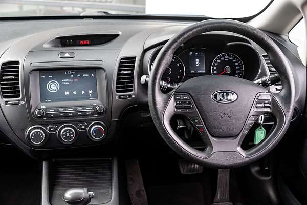 2017 Kia Cerato S YD