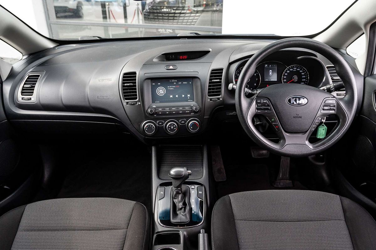 2017 Kia Cerato S YD
