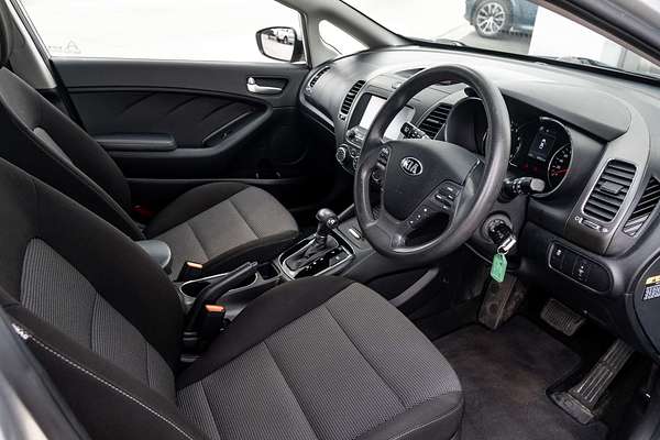 2017 Kia Cerato S YD