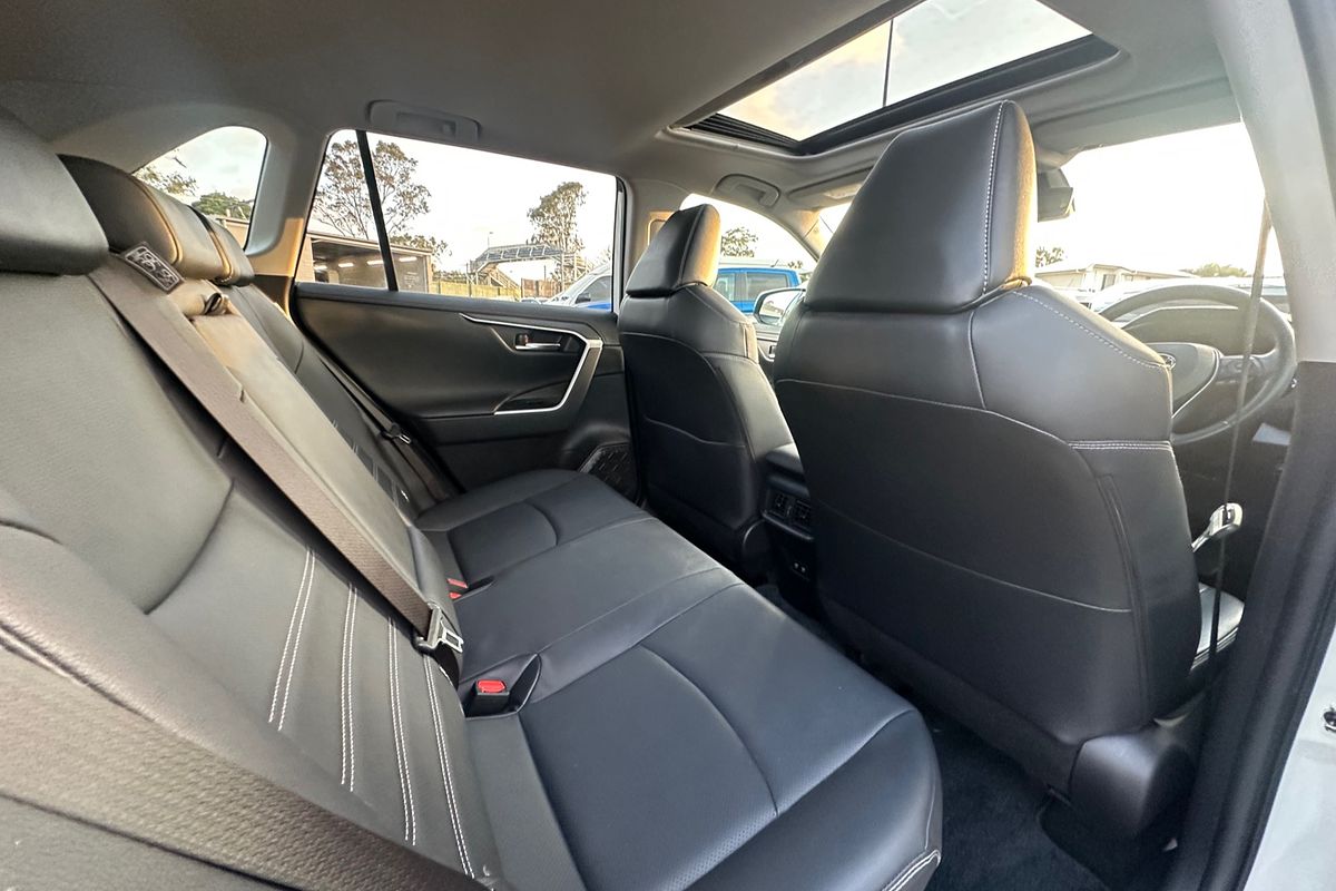 2022 Toyota RAV4 Cruiser AXAH54R